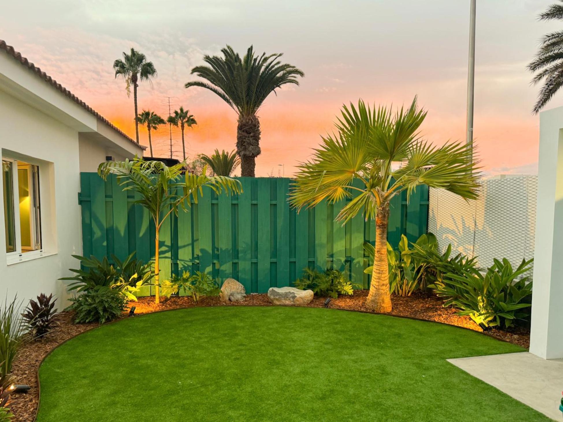 Miami Queens Villa With Private Pool By Tenpropertiesgc San Bartolomé Dış mekan fotoğraf