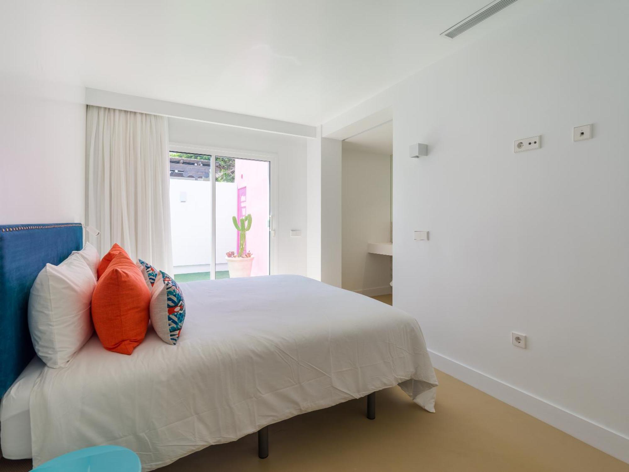 Miami Queens Villa With Private Pool By Tenpropertiesgc San Bartolomé Dış mekan fotoğraf