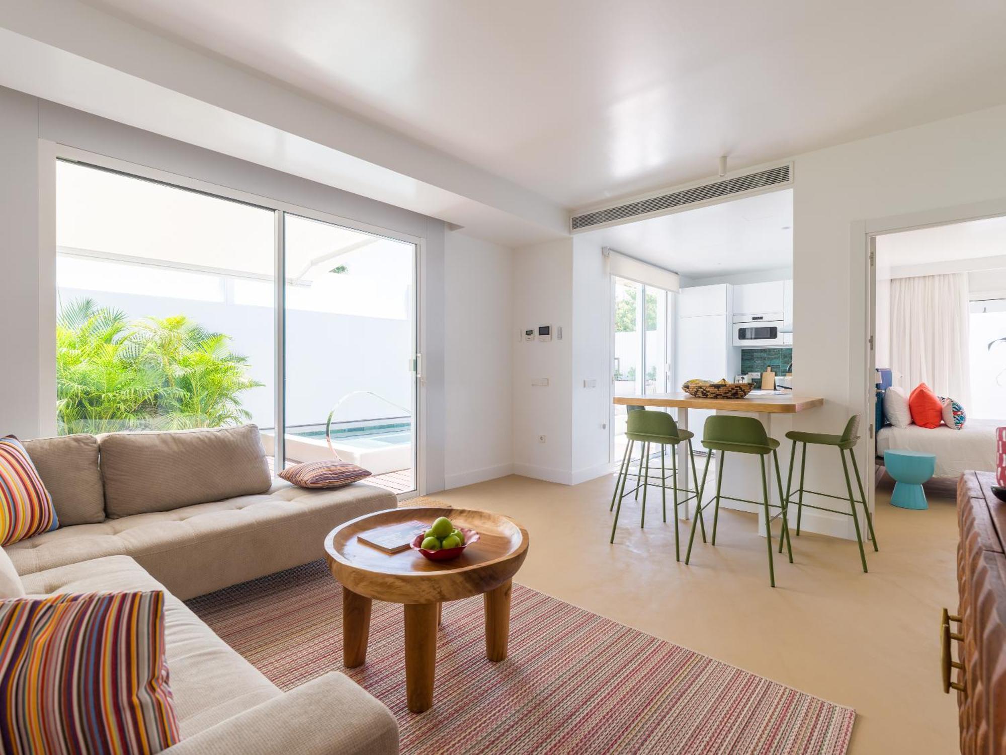 Miami Queens Villa With Private Pool By Tenpropertiesgc San Bartolomé Dış mekan fotoğraf